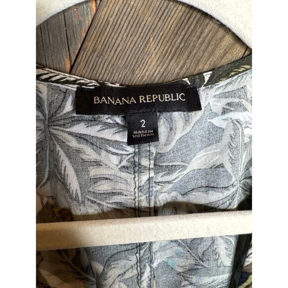 Banana Republic Wrap Dress Women’s Size 2 Jungle Print Hidden Tigers - Picture 6 of 8